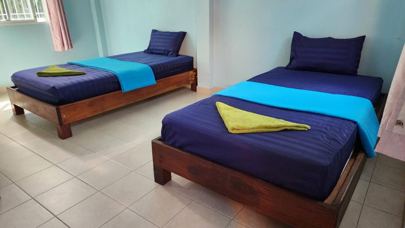 Sarin Guesthouse สาริน Тау Экстерьер фото