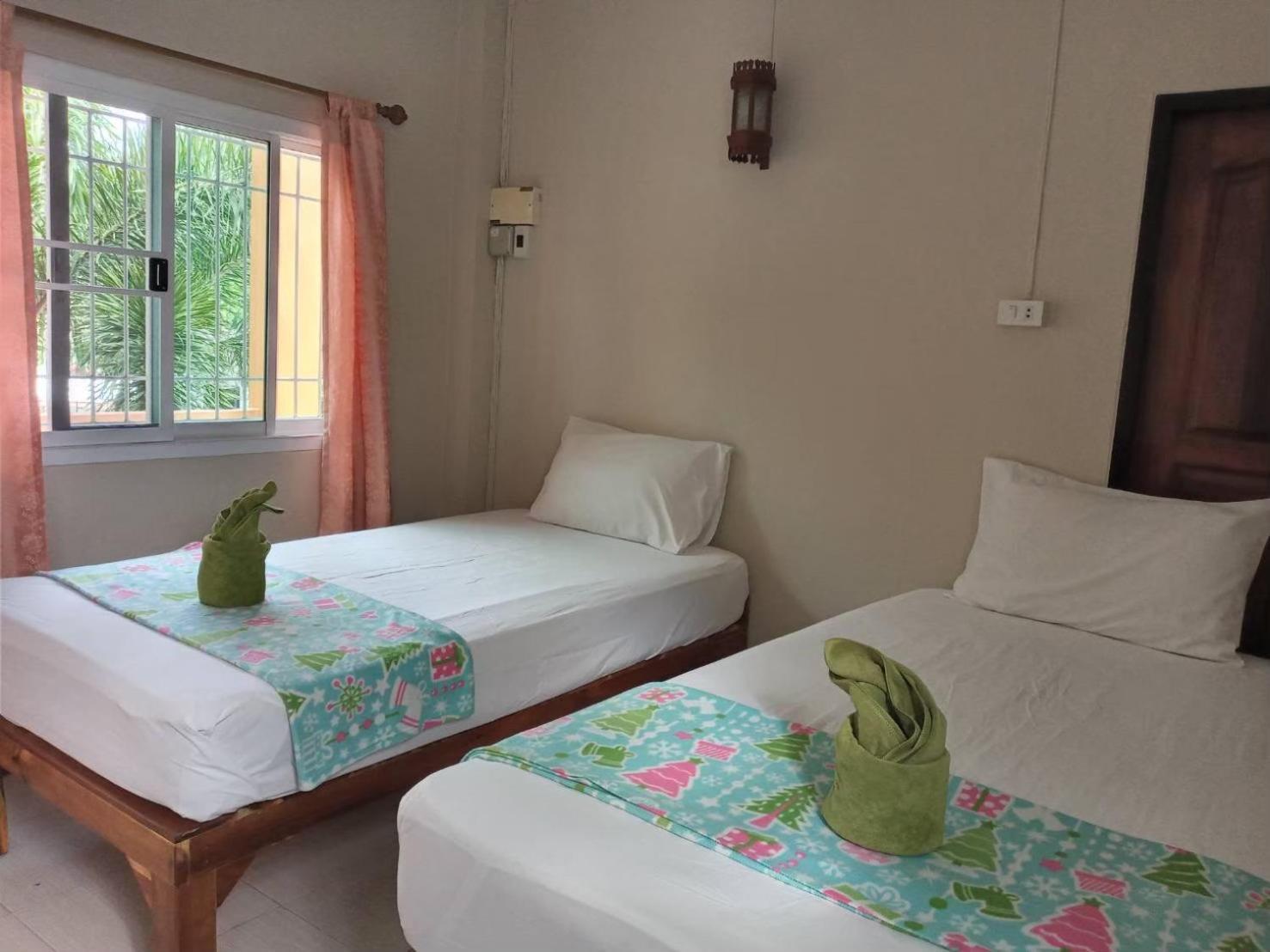 Sarin Guesthouse สาริน Тау Экстерьер фото