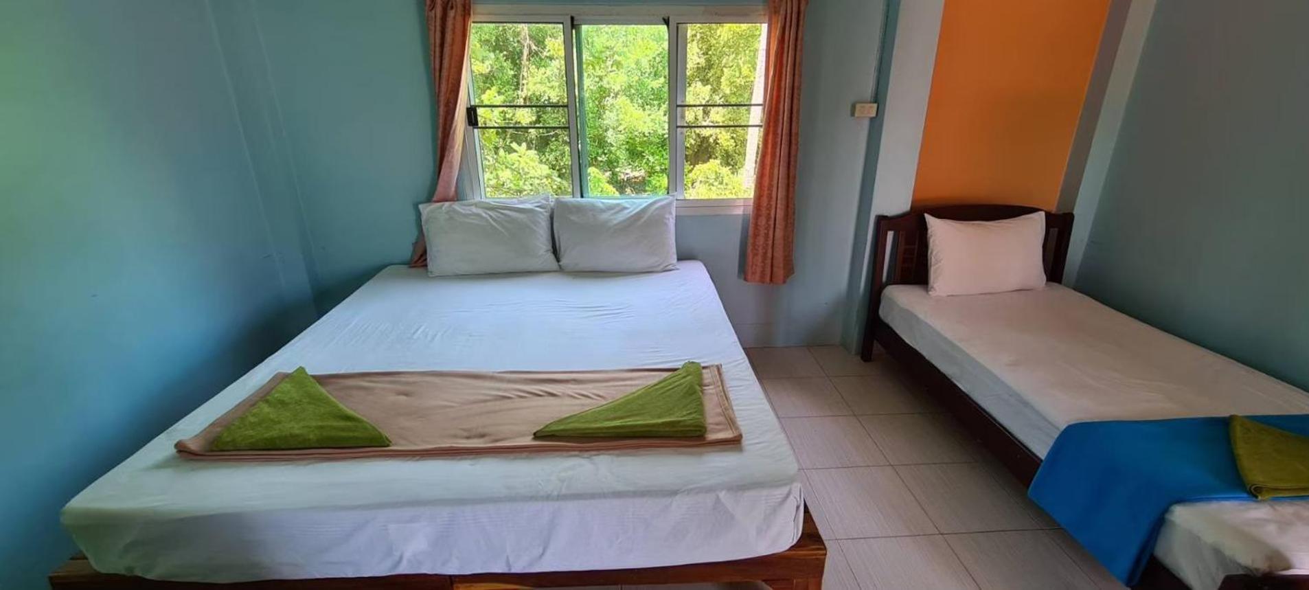 Sarin Guesthouse สาริน Тау Экстерьер фото