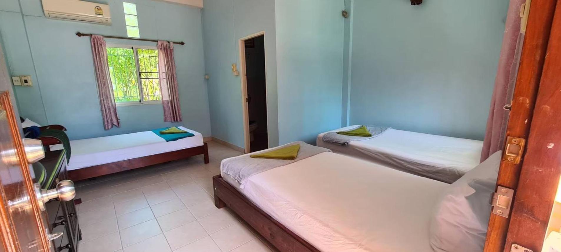 Sarin Guesthouse สาริน Тау Экстерьер фото