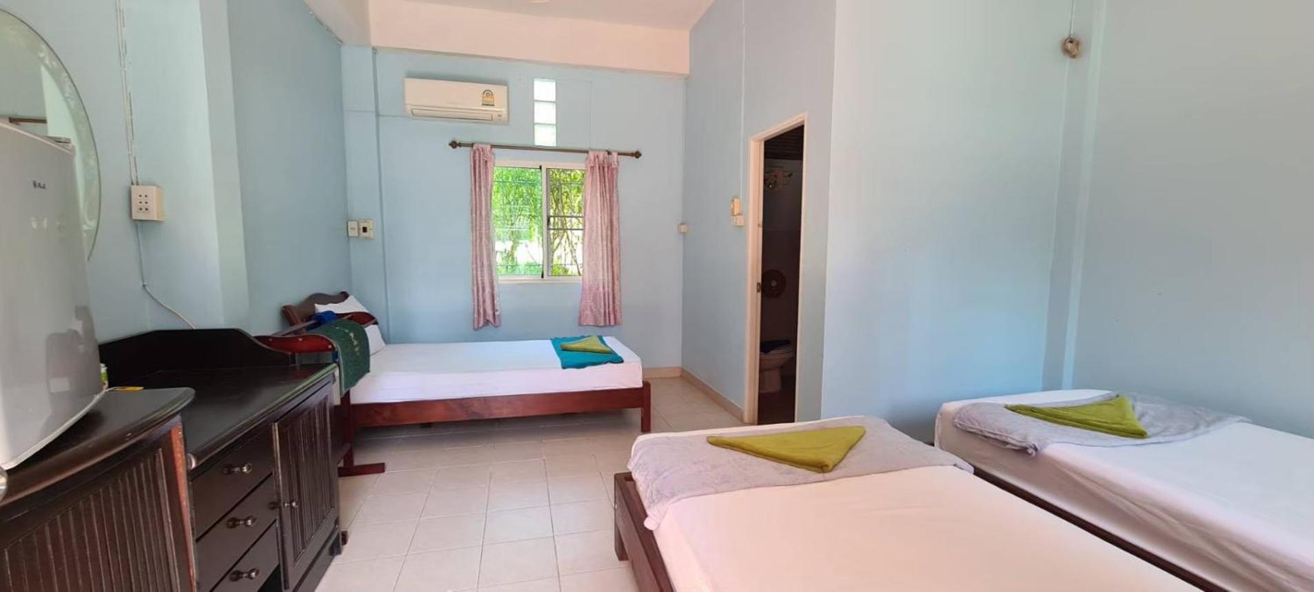 Sarin Guesthouse สาริน Тау Экстерьер фото